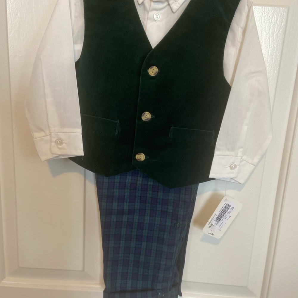 Little boy’s formal dress set.